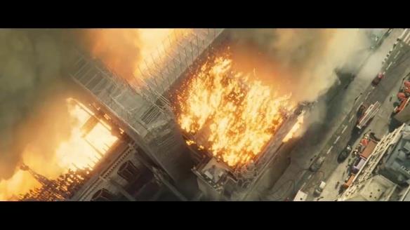 《燃烧的巴黎圣母院》内地定档4.7 预告、海报公布！