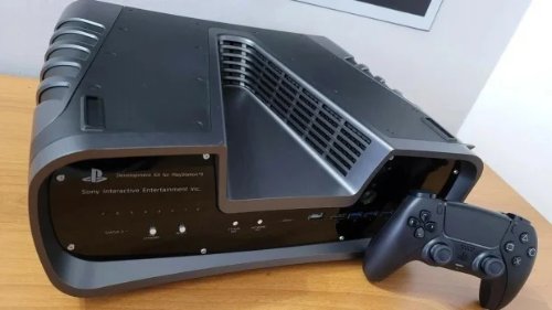 PS5 Pro开发套件曝光：与PS5开发套件外观相同