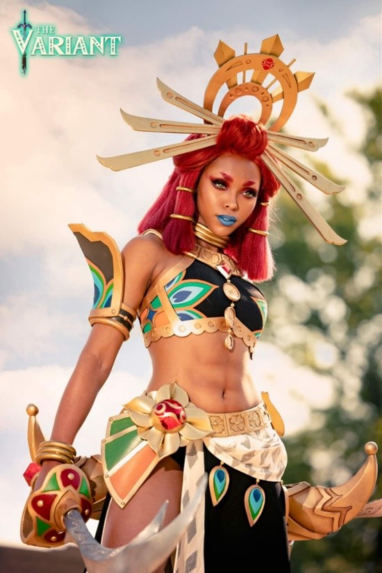 COSPLAY图赏：美国黑人小姐姐COS塞尔达女性角色 身材健美神还原