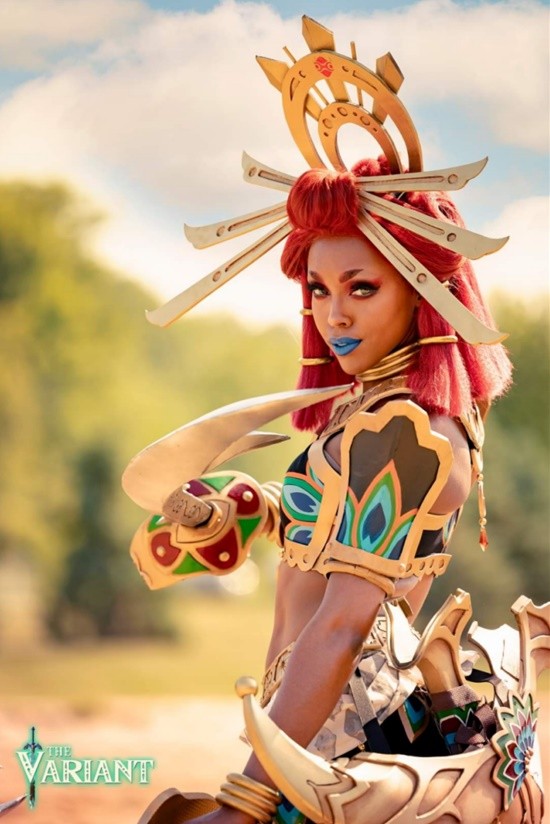 COSPLAY图赏：美国黑人小姐姐COS塞尔达女性角色 身材健美神还原