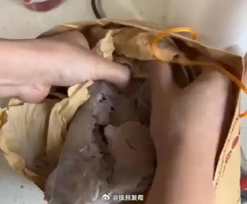 叫花鸡没有鸡打开后只有土:涉事商户公开道歉