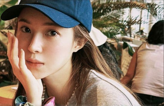 职场情感题材崛起 5月15日steam上架《美女，应接不暇》引领互动剧新趋势