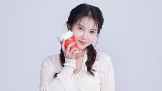 《美女，应接不暇》：5月15日Steam上架 开启你的AI恋爱陪伴之旅