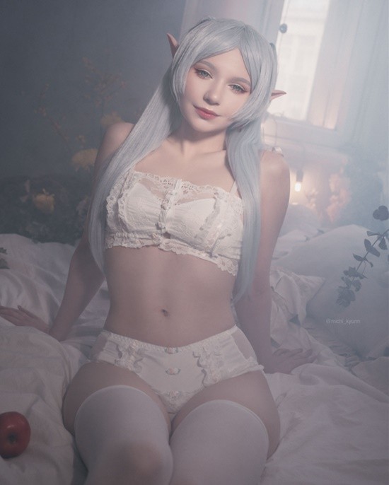 COSPLAY图赏：俄妹COS《巫师》叶奈法 人妻感爆表的温柔大姐姐